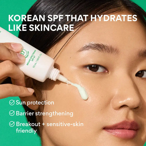 Daily UV Invisible Barrier Sunscreen Serum Broad Spectrum SPF 47 with Green Tea